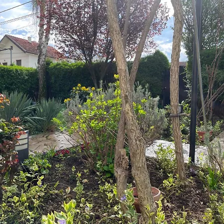 5min Airport * Surčin