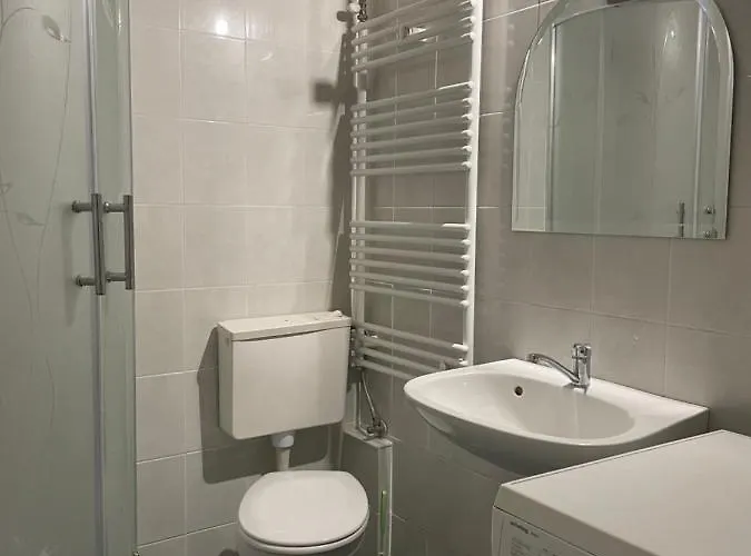 Апартаменты 5min Airport Surcin