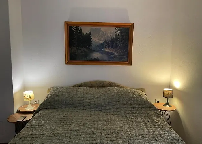 5min Airport Apartman *