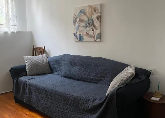 5min Airport * Surčin